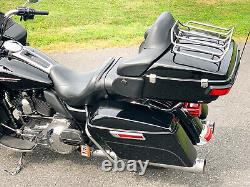 2016 Harley-Davidson Touring Road Glide Ultra FLTRU 103 6-Speed with Extras