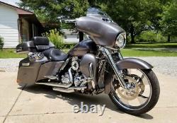 Advanblack Charcoal Pearl Stretched Saddlebag Pinstripe For 2014+ Harley Touring