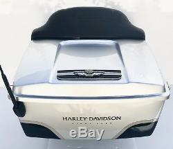 Harley Davidson 100 Anniversary Vivid Black Silver Tour Pack Pak Touring Trunk