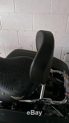 Passenger Sissy Bar Backrest Upright For Harley Touring Electra Glide FLHT 97 08
